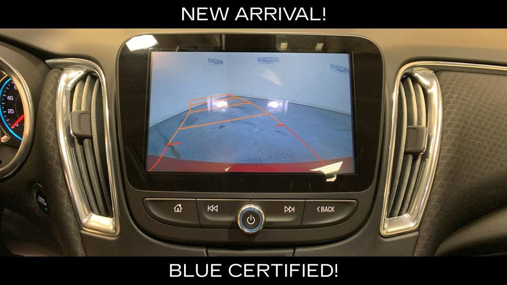 Used 2017 Chevrolet Malibu LT image 38