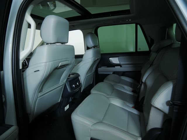 Certified 2025 Ford Expedition Max Active AWD/4WD image 15
