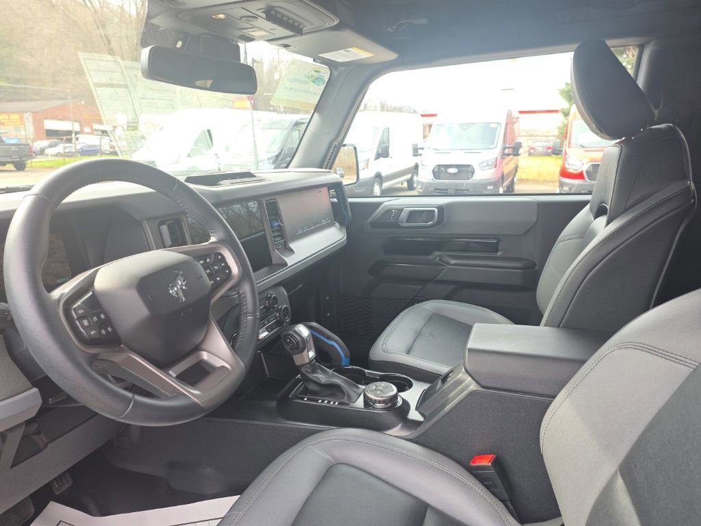 Certified 2024 Ford Bronco Black Diamond image 11