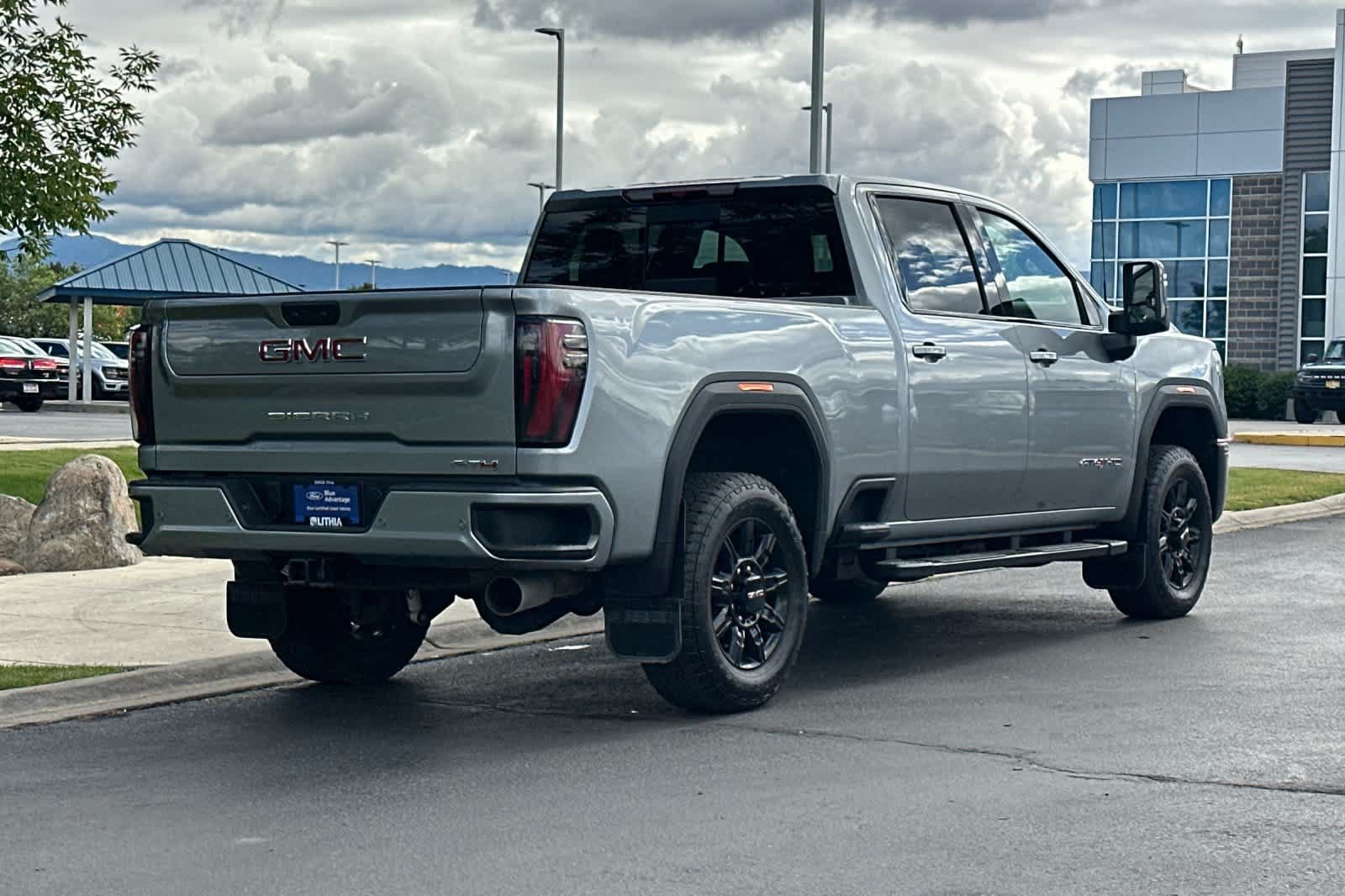 Used 2026 GMC Sierra 3500 AT4 AWD/4WD image 2