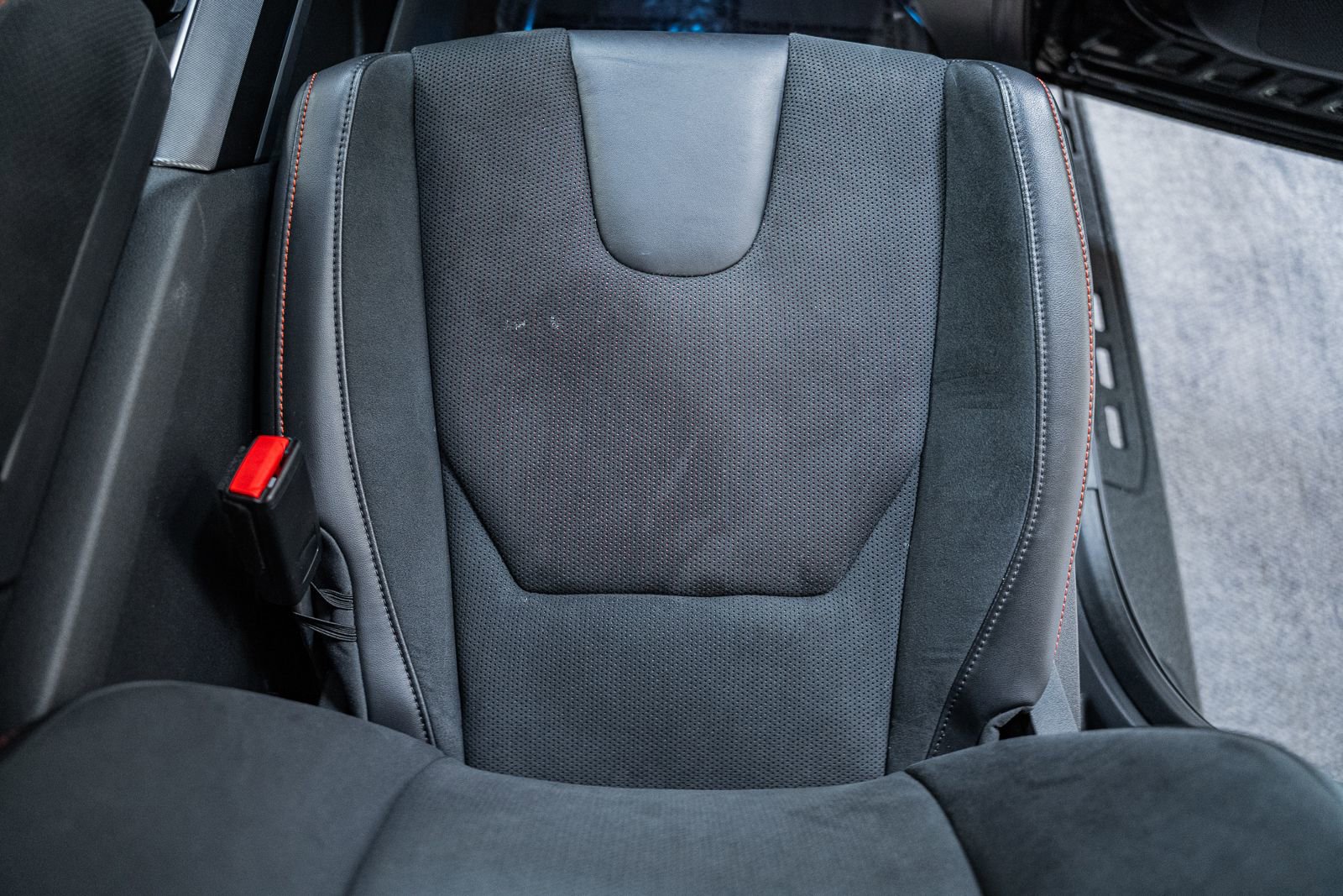 Certified 2025 Ford F150 Raptor w/ Equipment Group 803A Raptor R image 42