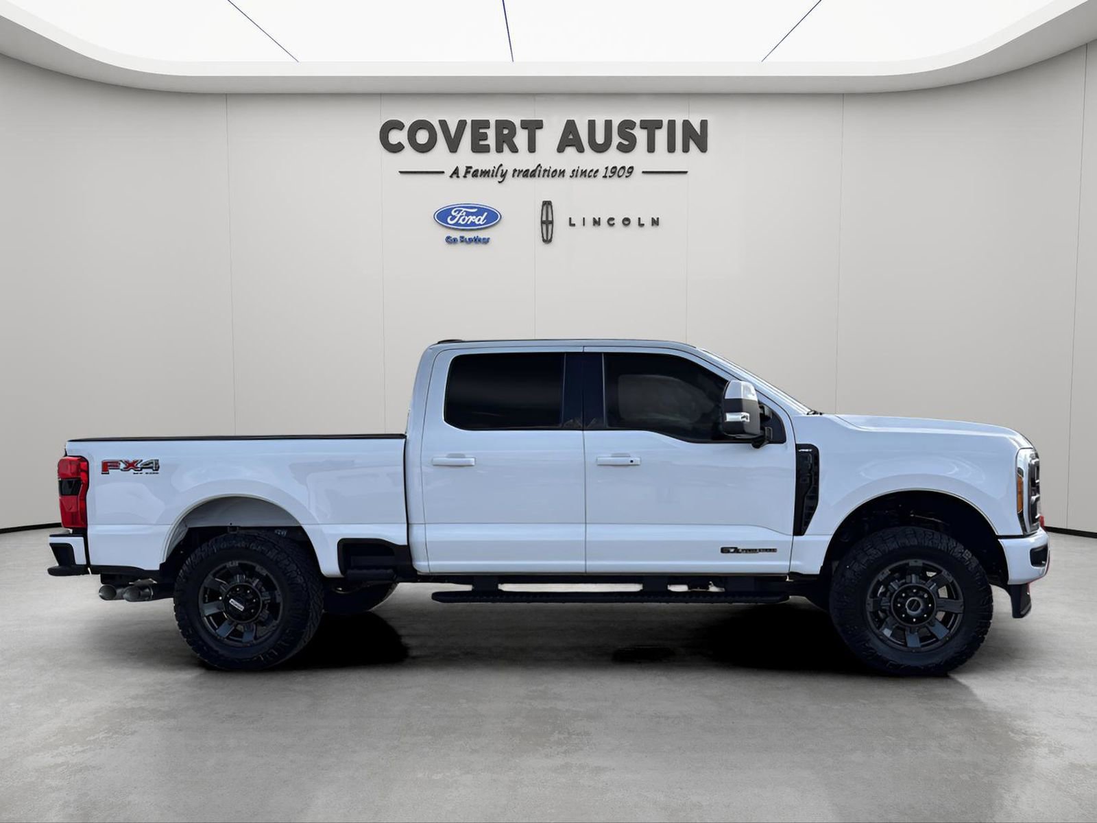 Certified 2023 Ford F250 Lariat w/ Lariat Ultimate Package image 6