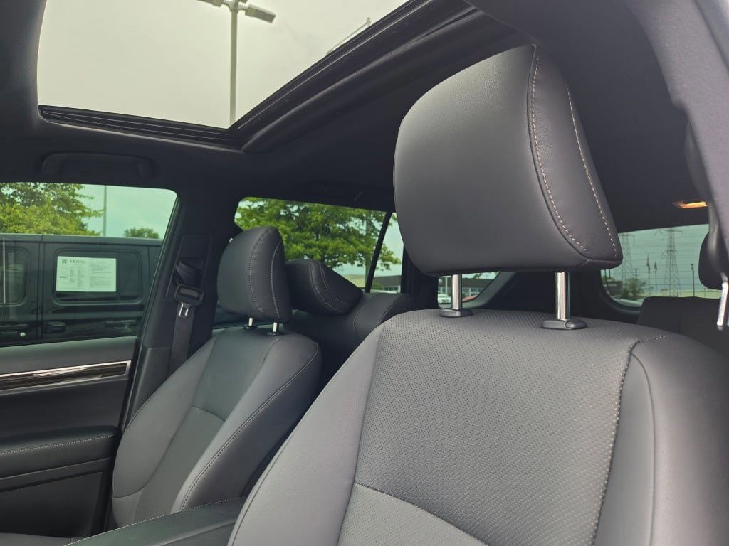 Used 2023 Lexus GX 460 Premium image 28