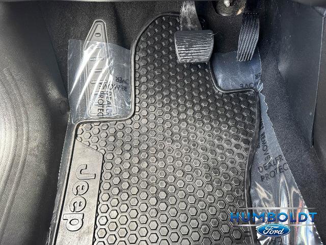 Used 2019 Jeep Renegade Sport AWD/4WD image 16