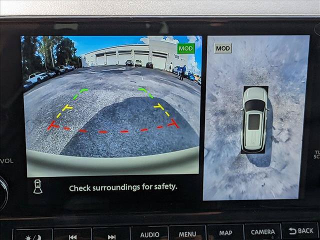 Used 2024 Nissan Pathfinder Platinum w/ Cargo Package FWD image 15