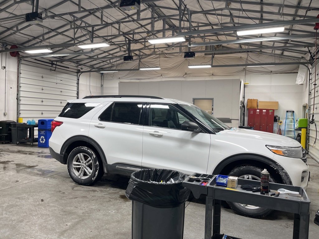 Certified 2024 Ford Explorer XLT w/ Equipment Group 202A image 1