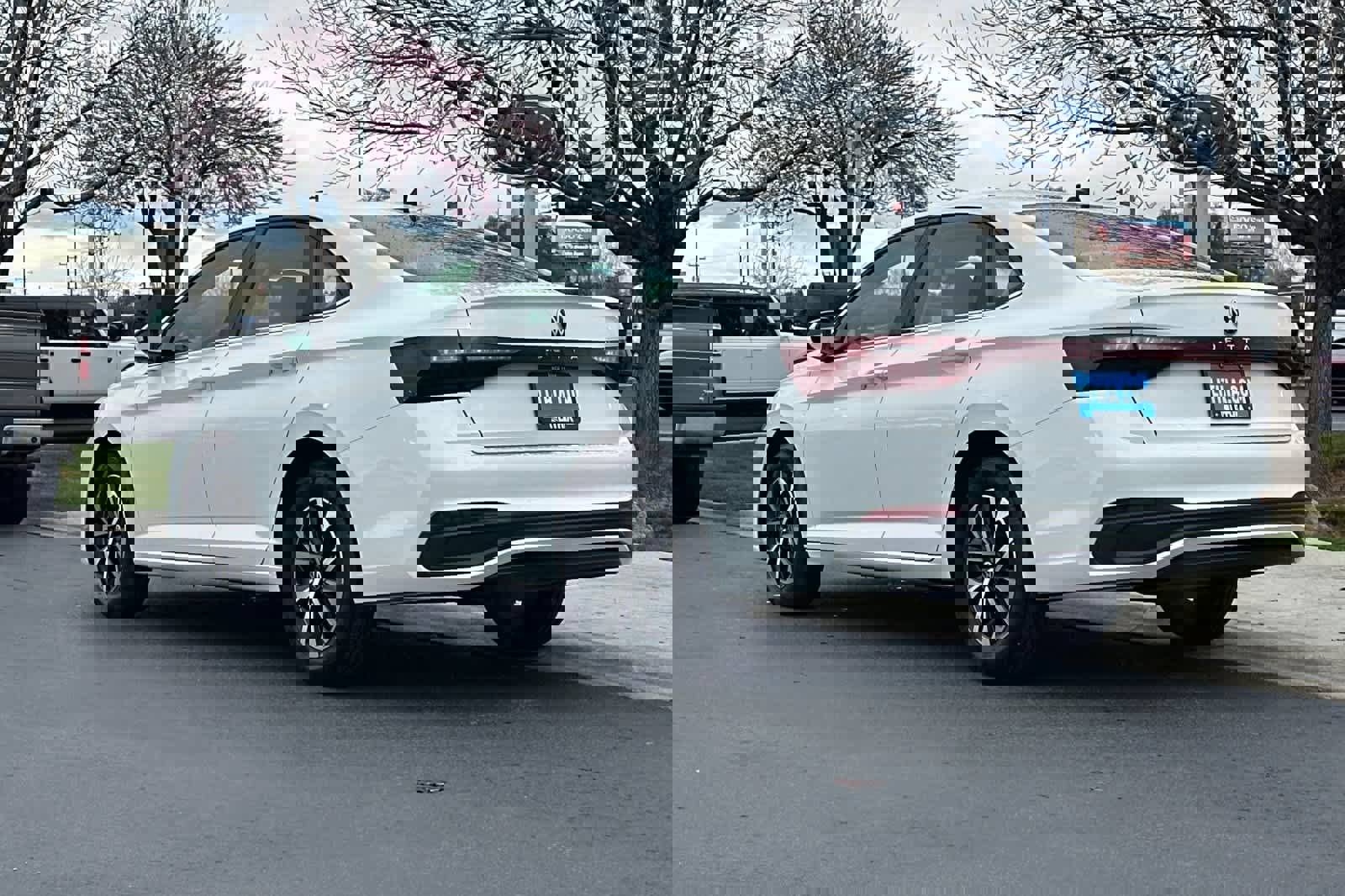 Used 2025 Volkswagen Jetta S image 3