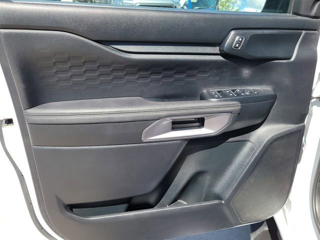 Certified 2025 Ford Ranger XLT w/ FX4 Off-Road Package AWD/4WD image 8