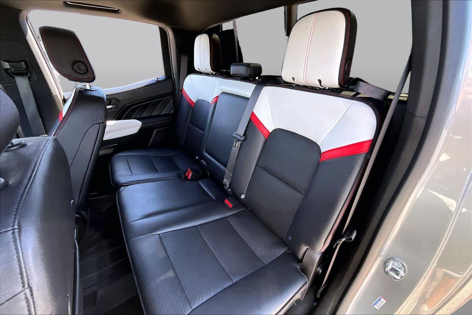 Used 2023 GMC Canyon AT4X AWD/4WD image 21