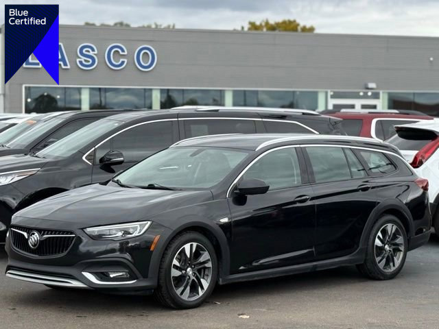 Used 2018 Buick Regal Essence w/ Driver Confidence Package #1