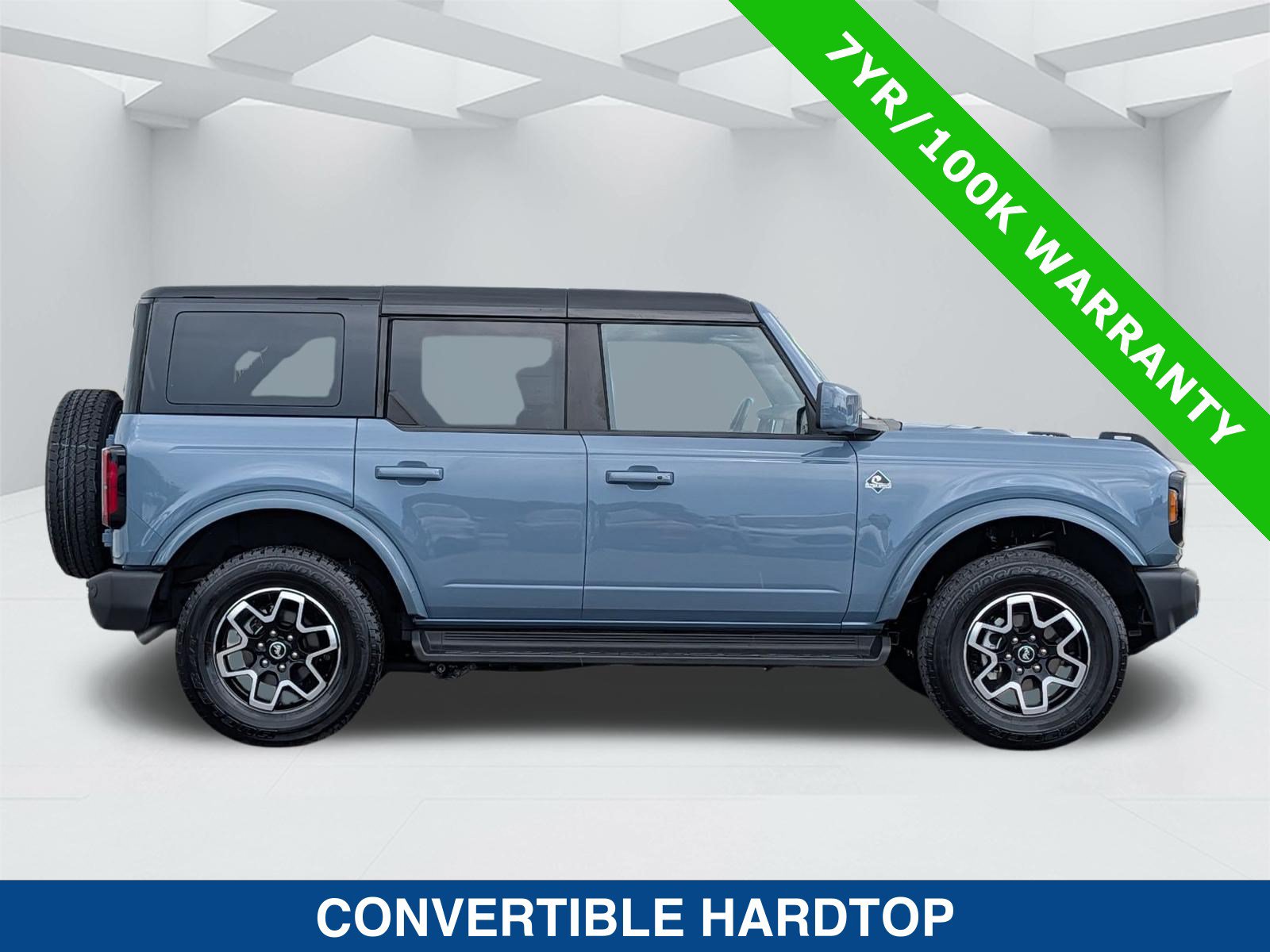 Certified 2025 Ford Bronco Outer Banks AWD/4WD image 4