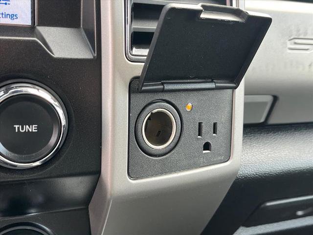 Certified 2020 Ford F350 Lariat w/ Lariat Ultimate Package image 16