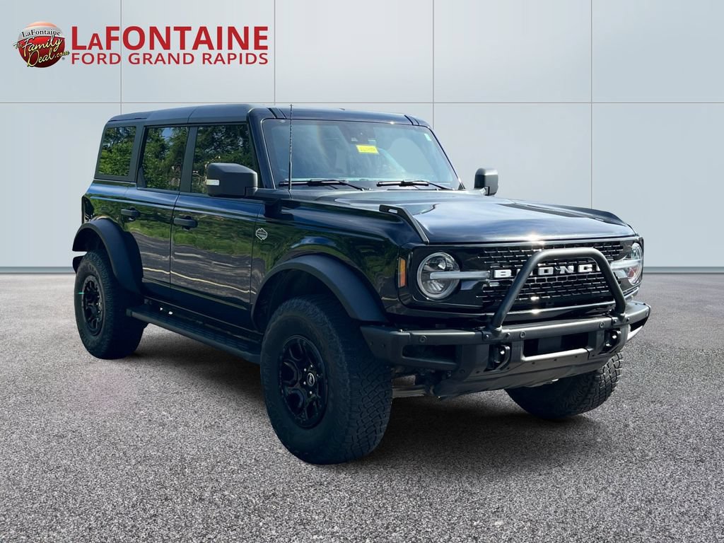 Certified 2023 Ford Bronco Wildtrak AWD/4WD image 3