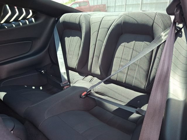 Certified 2022 Ford Mustang Coupe RWD image 10