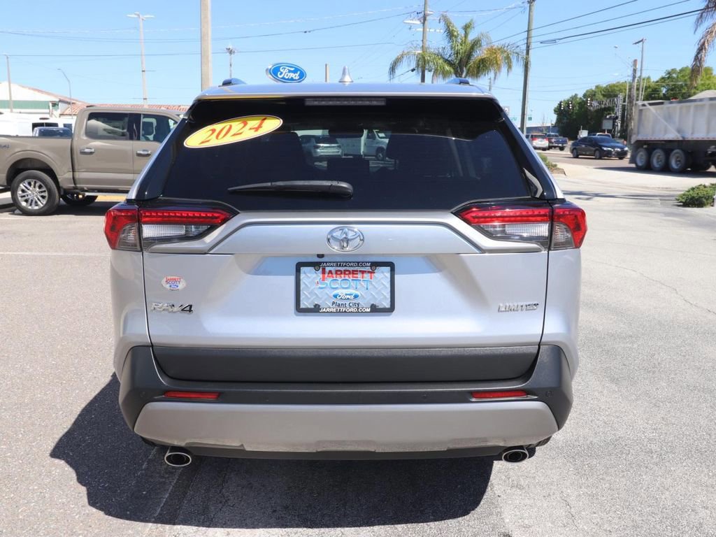 Used 2024 Toyota RAV4 Limited image 4