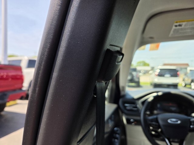 Certified 2026 Ford Escape SE FWD image 31