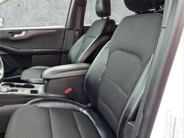 Certified 2024 Ford Escape SE FWD image 22