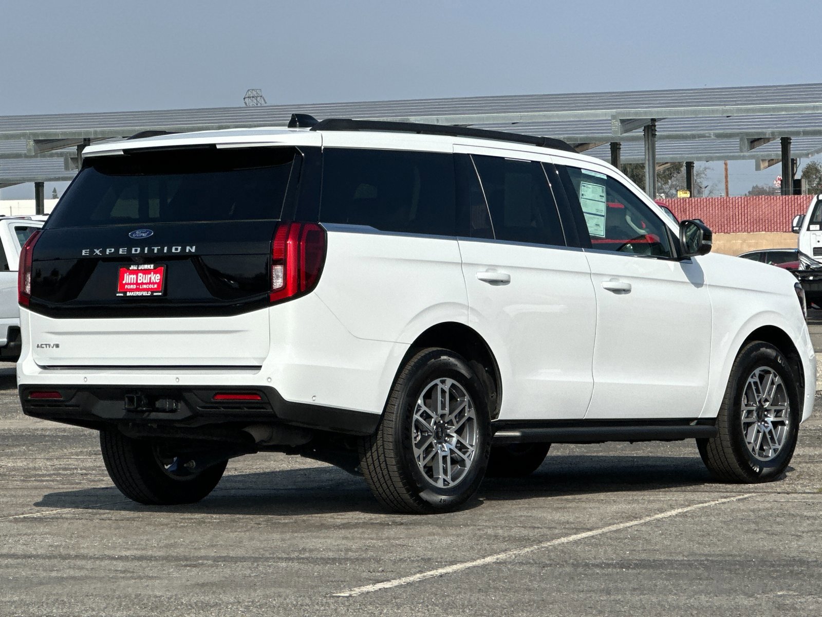 Certified 2025 Ford Expedition Active image 5