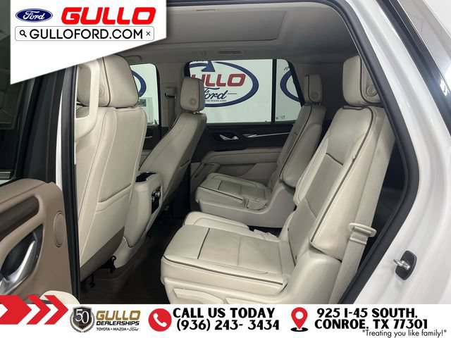 Used 2022 GMC Yukon Denali w/ Denali Premium Package AWD/4WD image 15