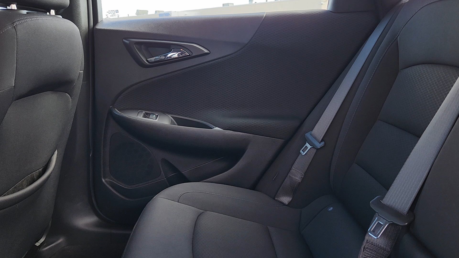 Used 2025 Chevrolet Malibu LT FWD image 16