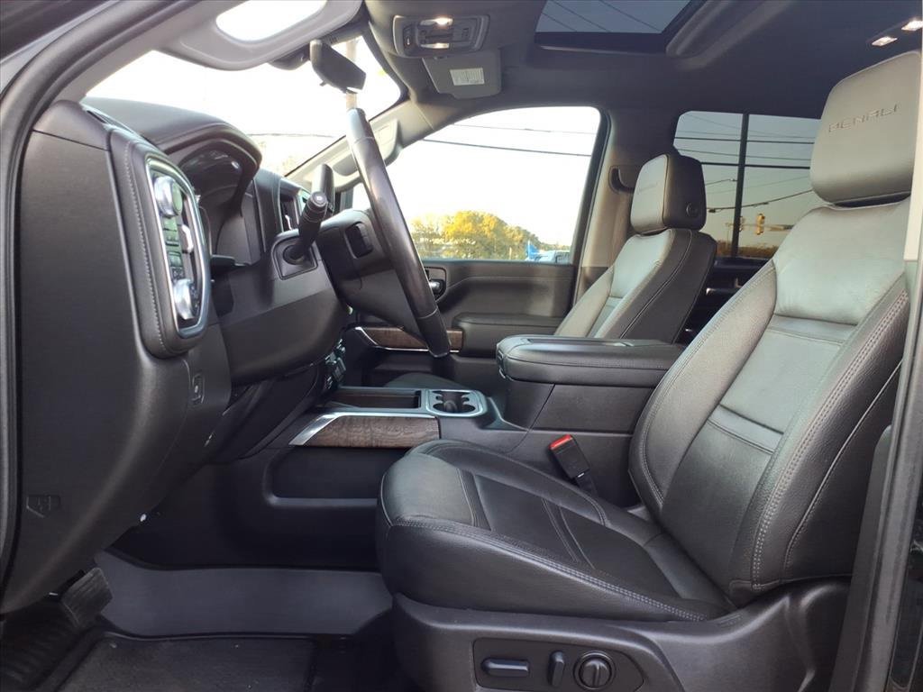 Used 2022 GMC Sierra 3500 Denali w/ Denali Ultimate Package image 20