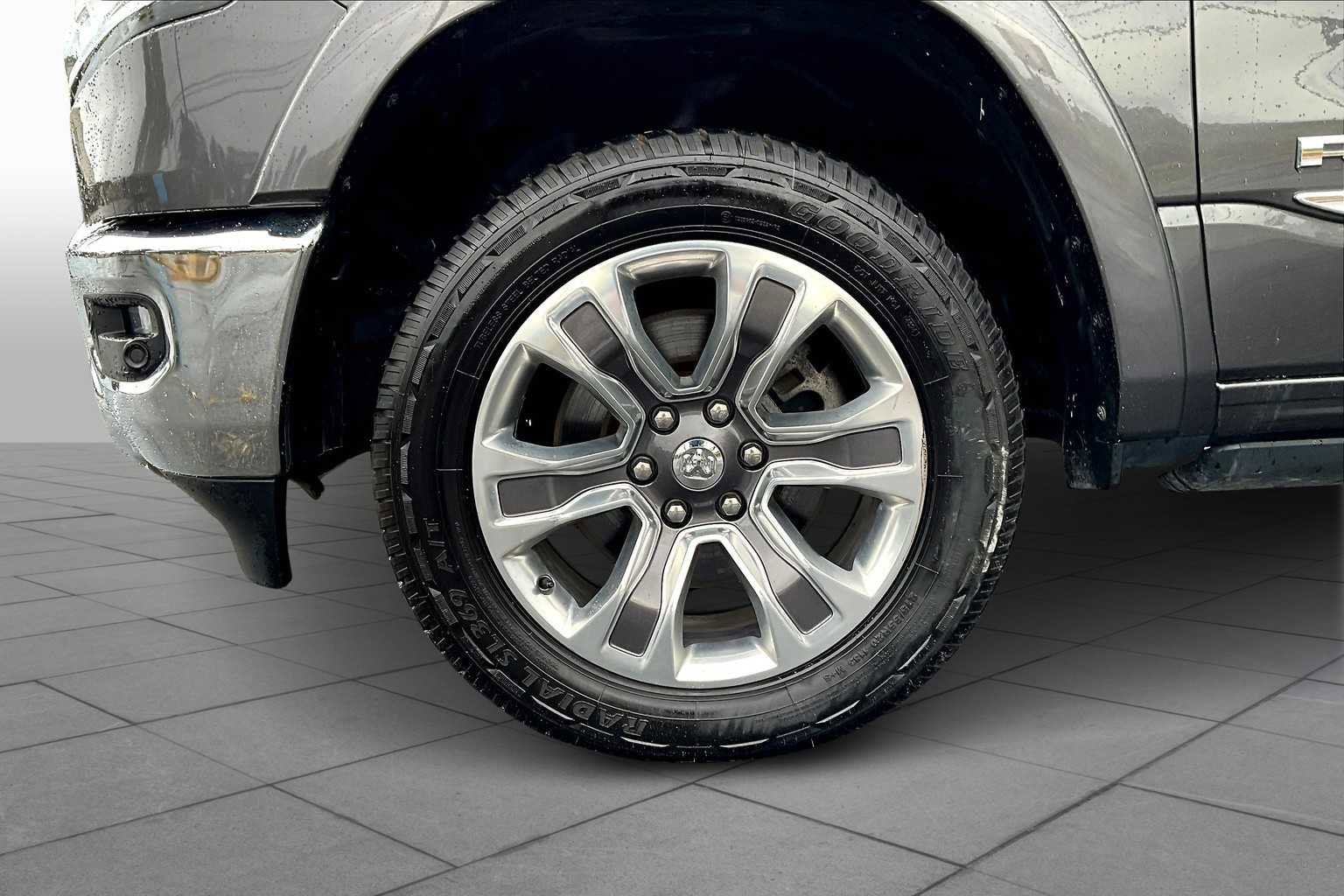 Used 2022 RAM 1500 Limited image 19