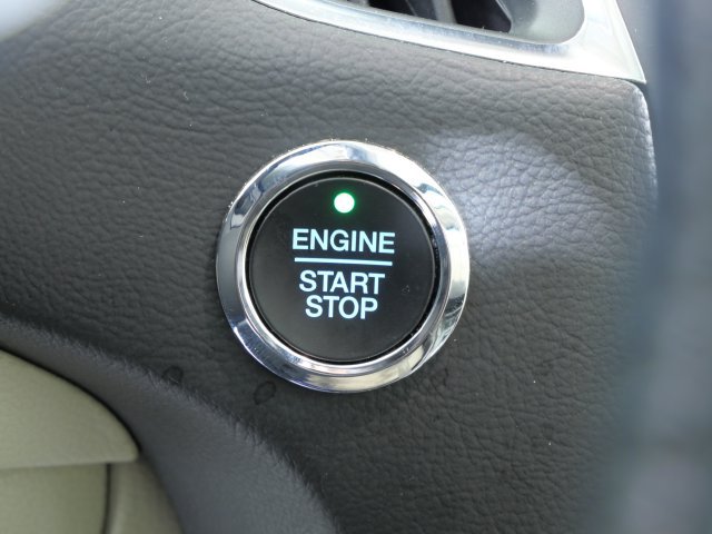 Certified 2023 Ford Edge Titanium AWD/4WD image 23