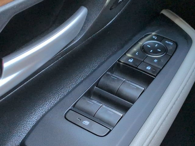 Used 2024 Toyota Grand Highlander Limited FWD image 22