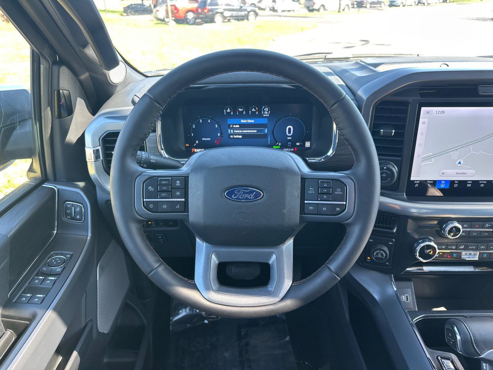 Certified 2025 Ford F150 Lariat w/ Equipment Group 501A Mid image 21