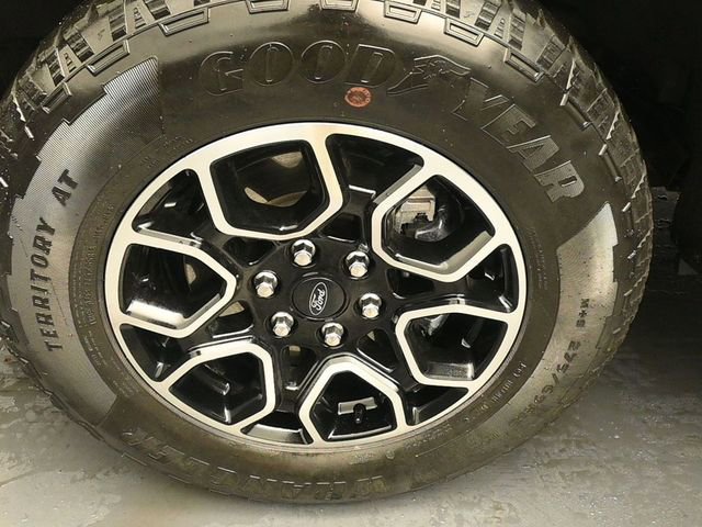 Certified 2022 Ford F150 XLT w/ Equipment Group 302A High image 14