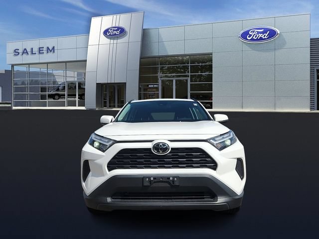 Used 2024 Toyota RAV4 XLE w/ Convenience Package AWD/4WD image 7