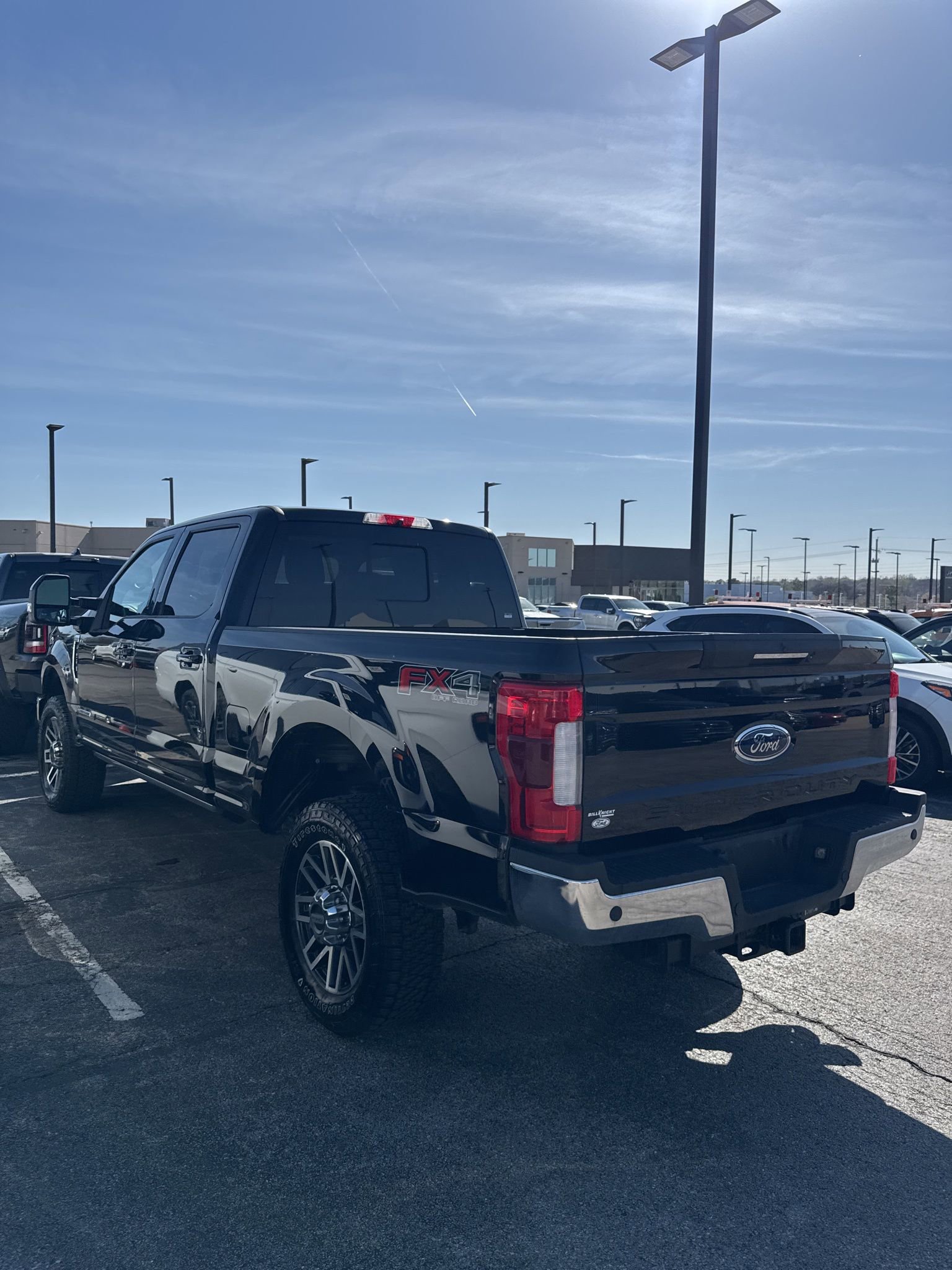 Certified 2019 Ford F250 Lariat w/ Lariat Ultimate Package image 4