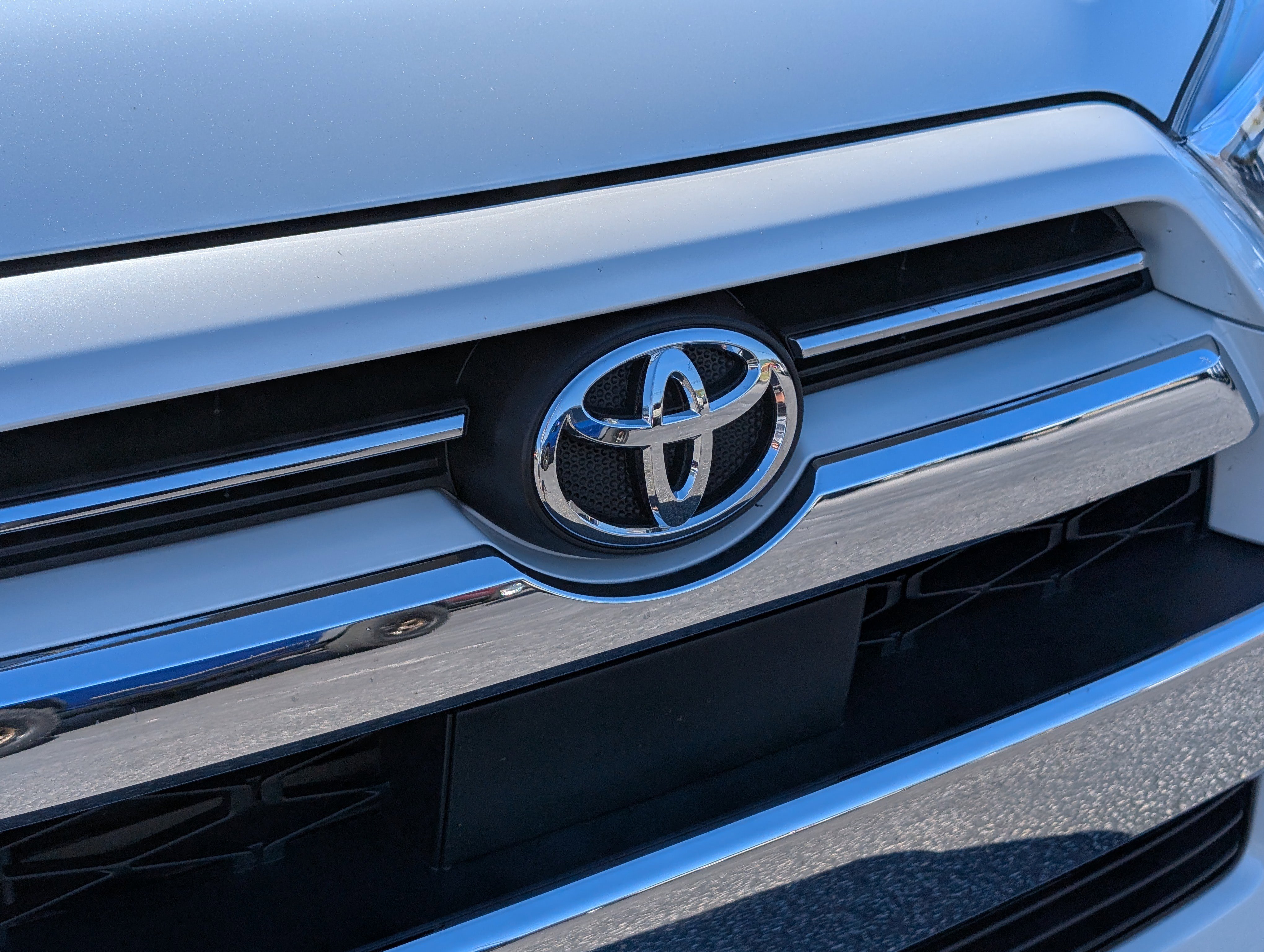 Used 2021 Toyota 4Runner Limited image 6