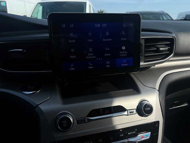 Certified 2022 Ford Explorer XLT w/ Equipment Group 202A image 15