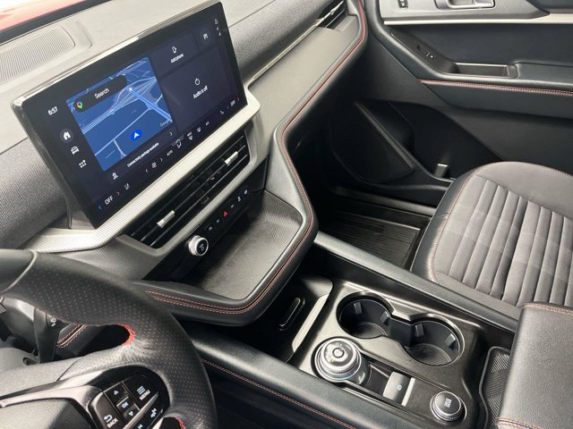 Certified 2025 Ford Explorer ST-Line w/ ST-Line Street Pack AWD/4WD image 20