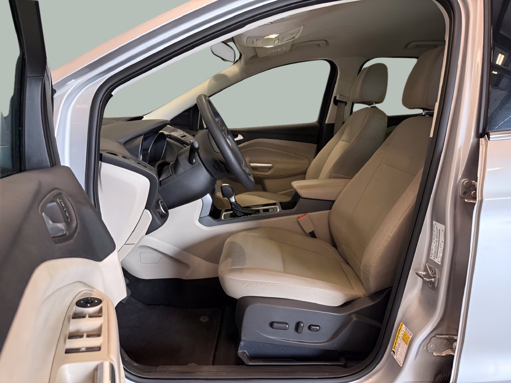 Certified 2017 Ford Escape SE FWD image 12