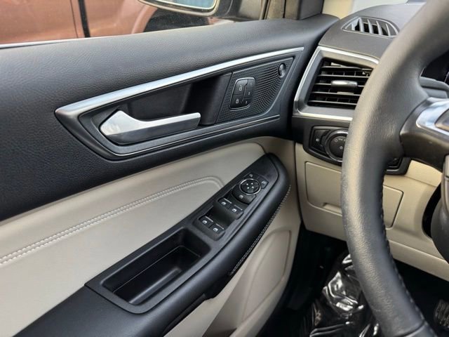 Certified 2024 Ford Edge Titanium w/ Equipment Group 301A image 34
