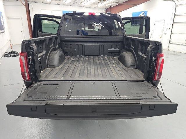 Certified 2024 Ford F150 Platinum w/ Equipment Group 703A Plus AWD/4WD image 37