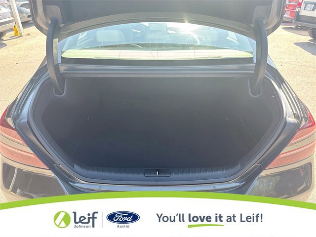 Used 2023 Genesis G70 2.0T image 25