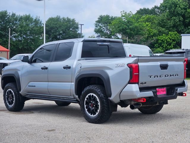 Used 2024 Toyota Tacoma TRD Off-Road w/ TRD Off Road Upgrade Package AWD/4WD image 4