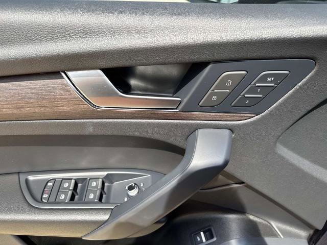 Used 2024 Audi Q5 2.0T Premium image 22