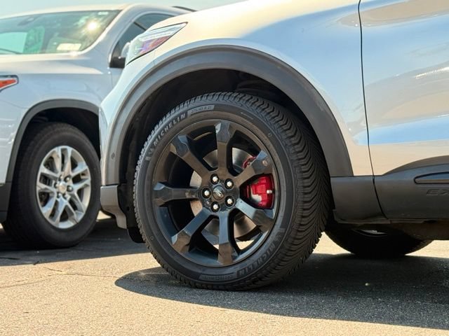 Certified 2020 Ford Explorer ST w/ ST Street Pack AWD/4WD image 52
