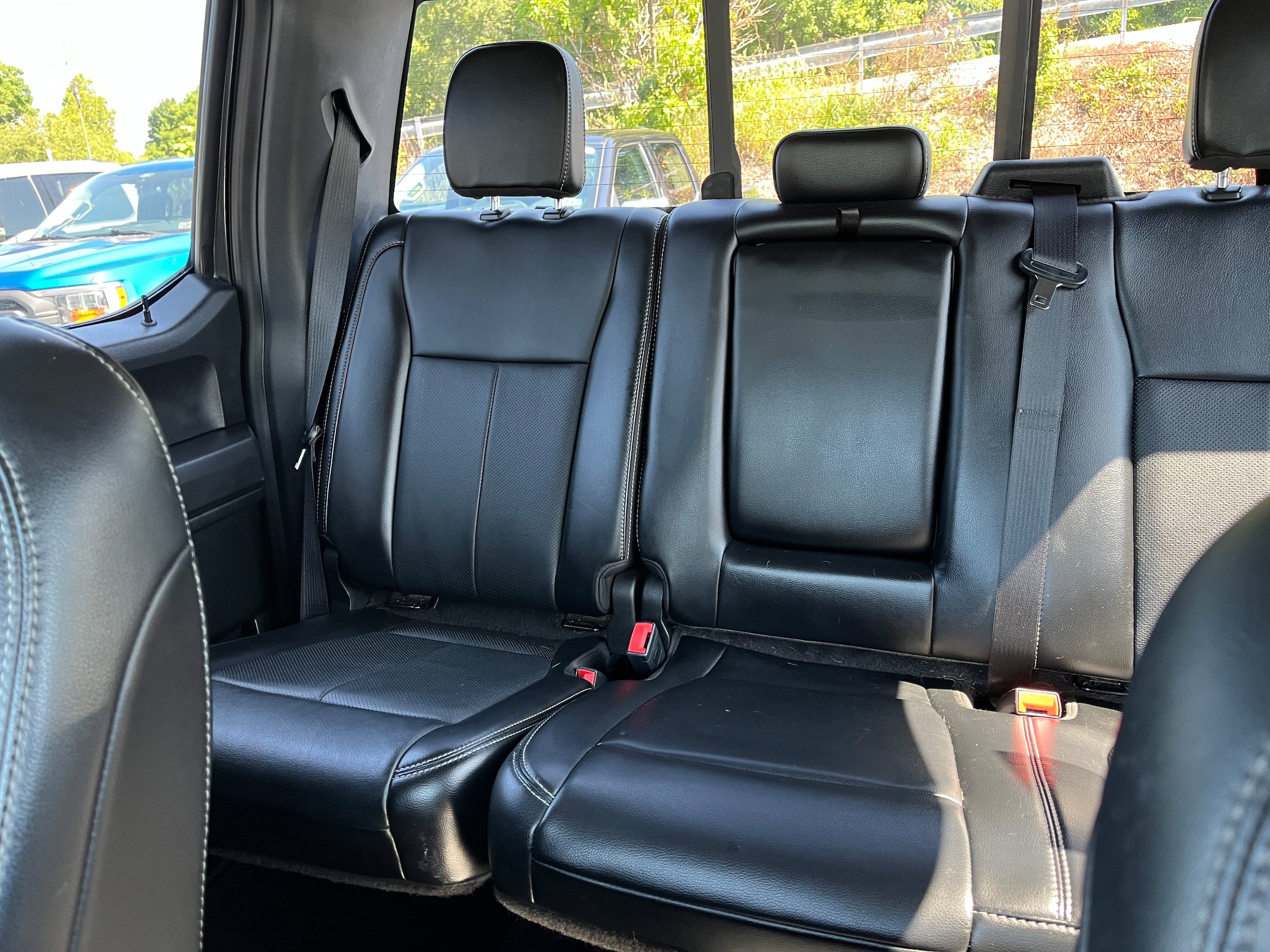 Certified 2019 Ford F150 Lariat w/ Trailer Tow Package AWD/4WD image 24