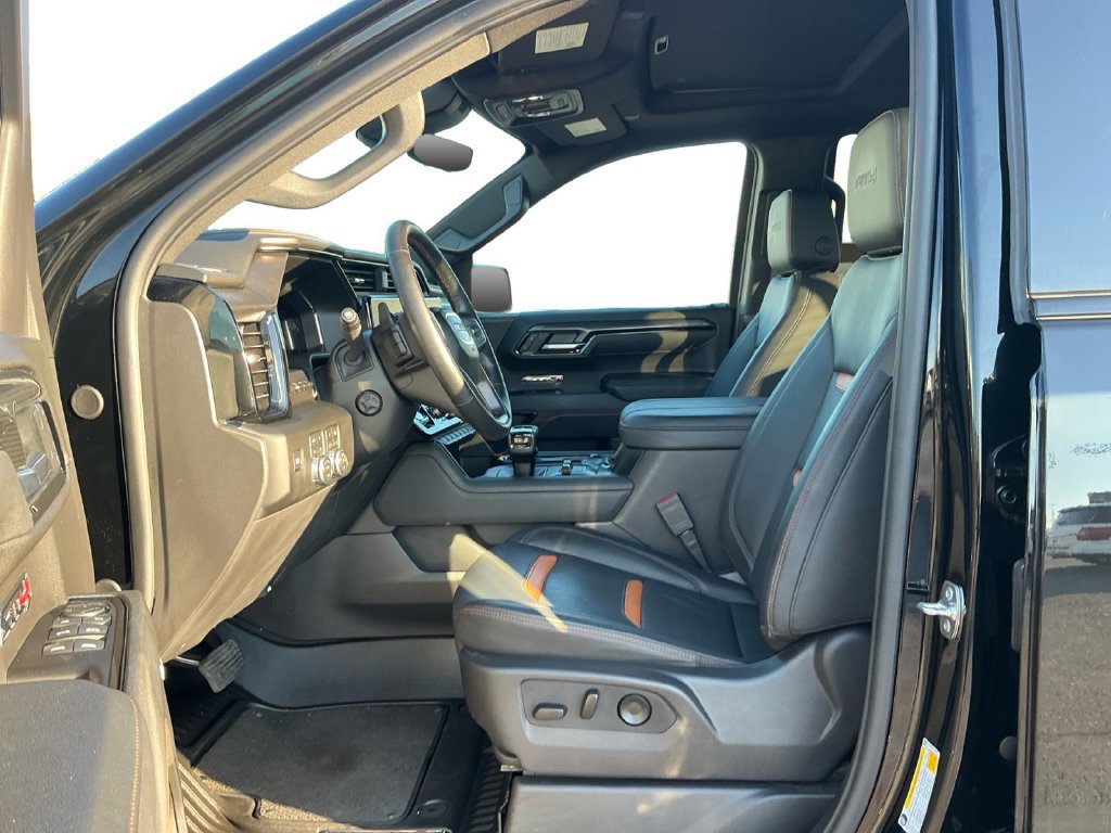 Used 2026 GMC Sierra 1500 AT4 w/ AT4 Premium Package AWD/4WD image 14