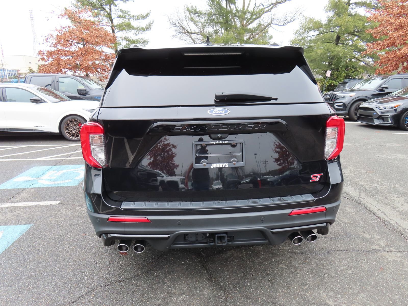 Certified 2023 Ford Explorer ST w/ Equipment Group 401A image 5