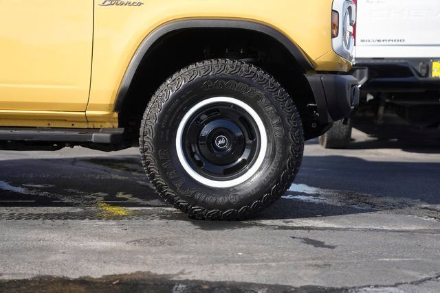 Certified 2024 Ford Bronco Heritage Edition image 7