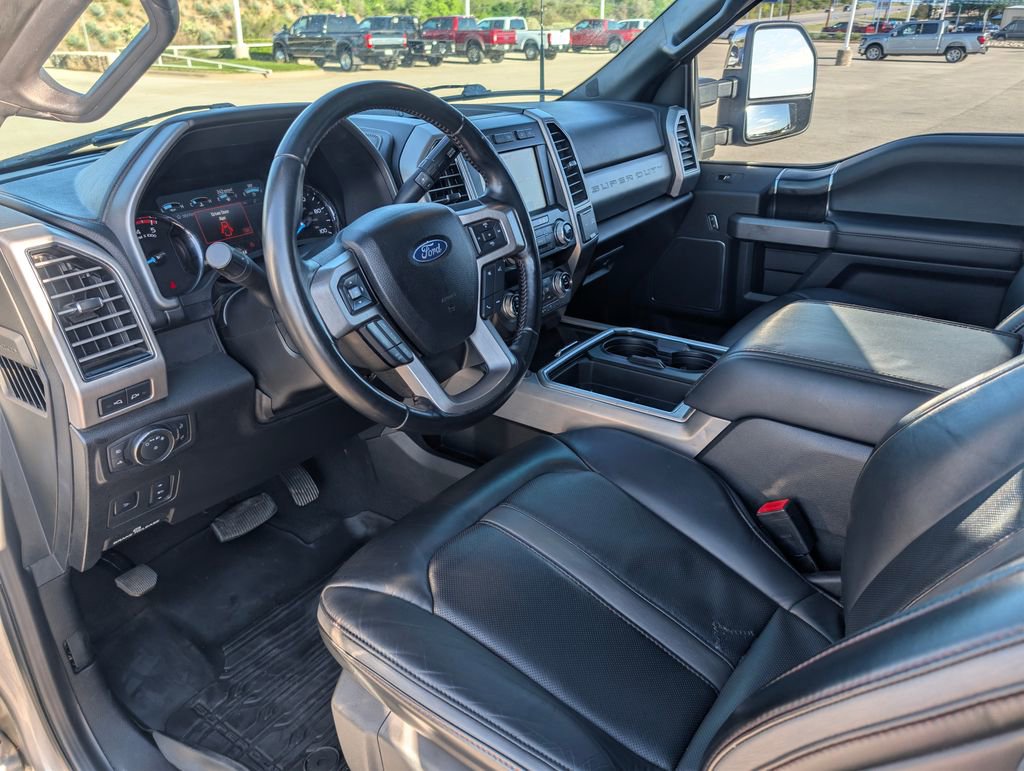 Certified 2021 Ford F250 Platinum w/ FX4 Off-Road Package AWD/4WD image 23