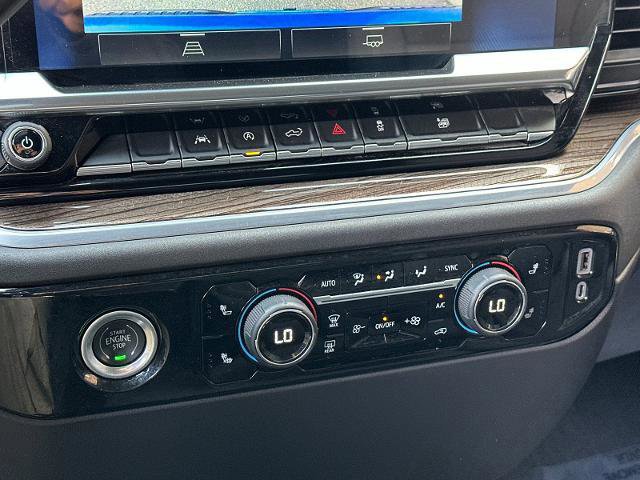 Used 2022 Chevrolet Silverado 1500 RST image 18