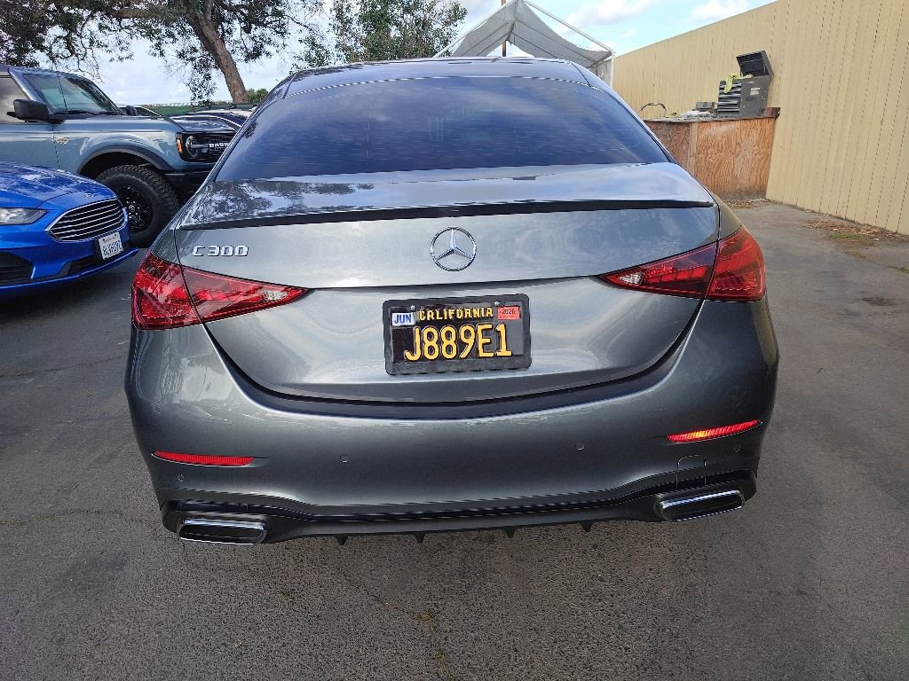 Used 2024 Mercedes-Benz C 300 Sedan image 3