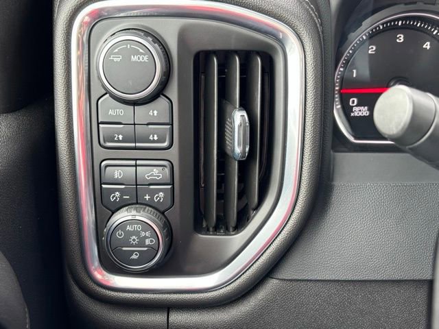 Used 2022 Chevrolet Silverado 2500 LTZ w/ Z71 Off-Road Package image 35